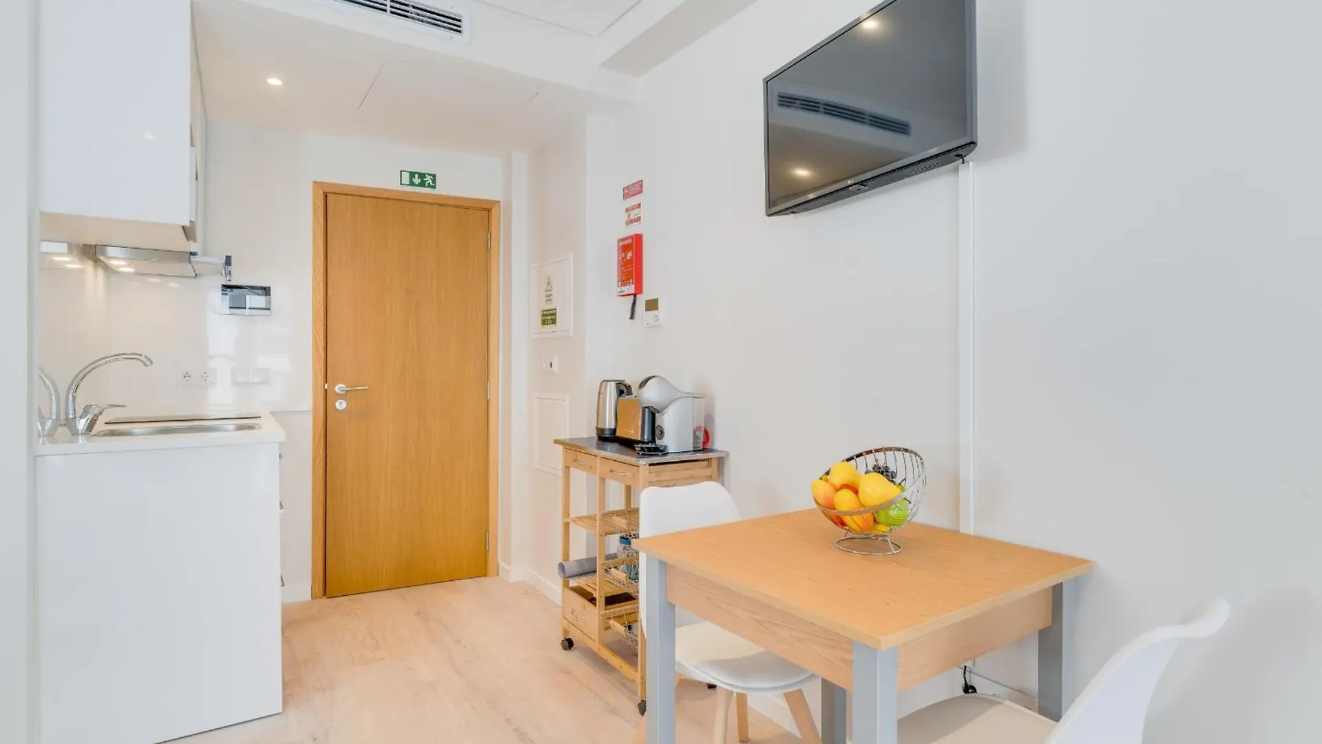 Q Studios By Atlantic Holiday Funchal  0*, Funchal (Madeira)